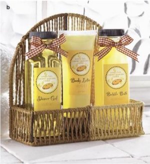 Vanilla Carmel Bath Set