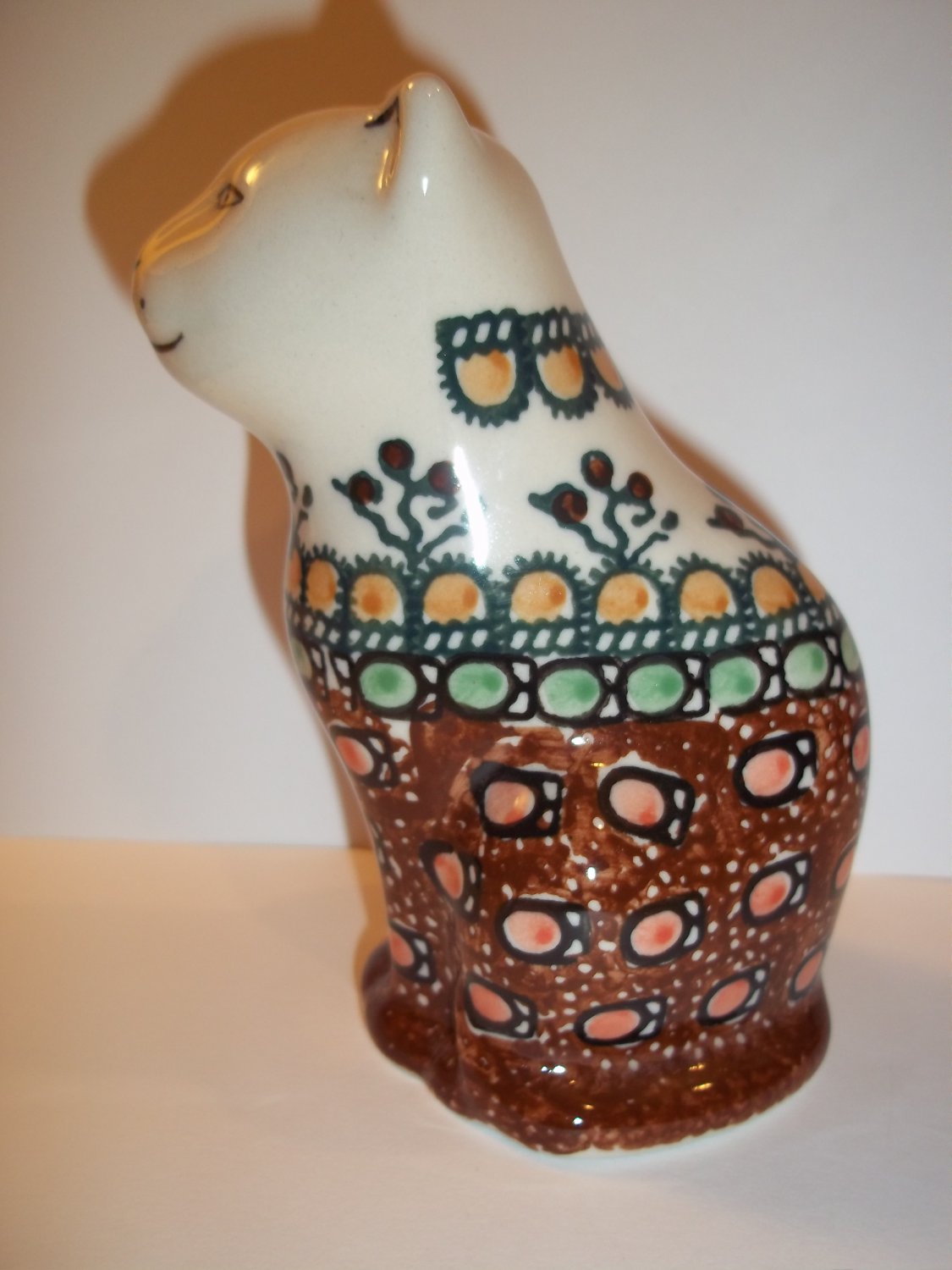 polish pottery cat figurines