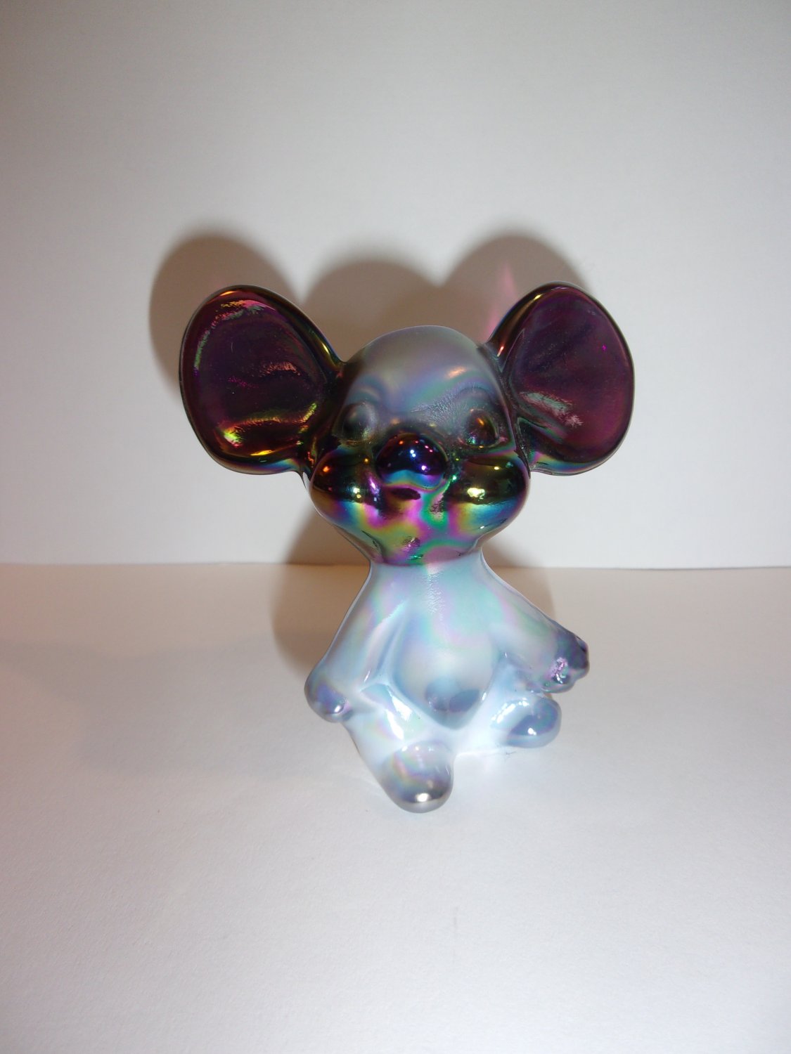 Fenton Glass Amethyst Purple & White Slag Carnival Iridized Mouse Figurine