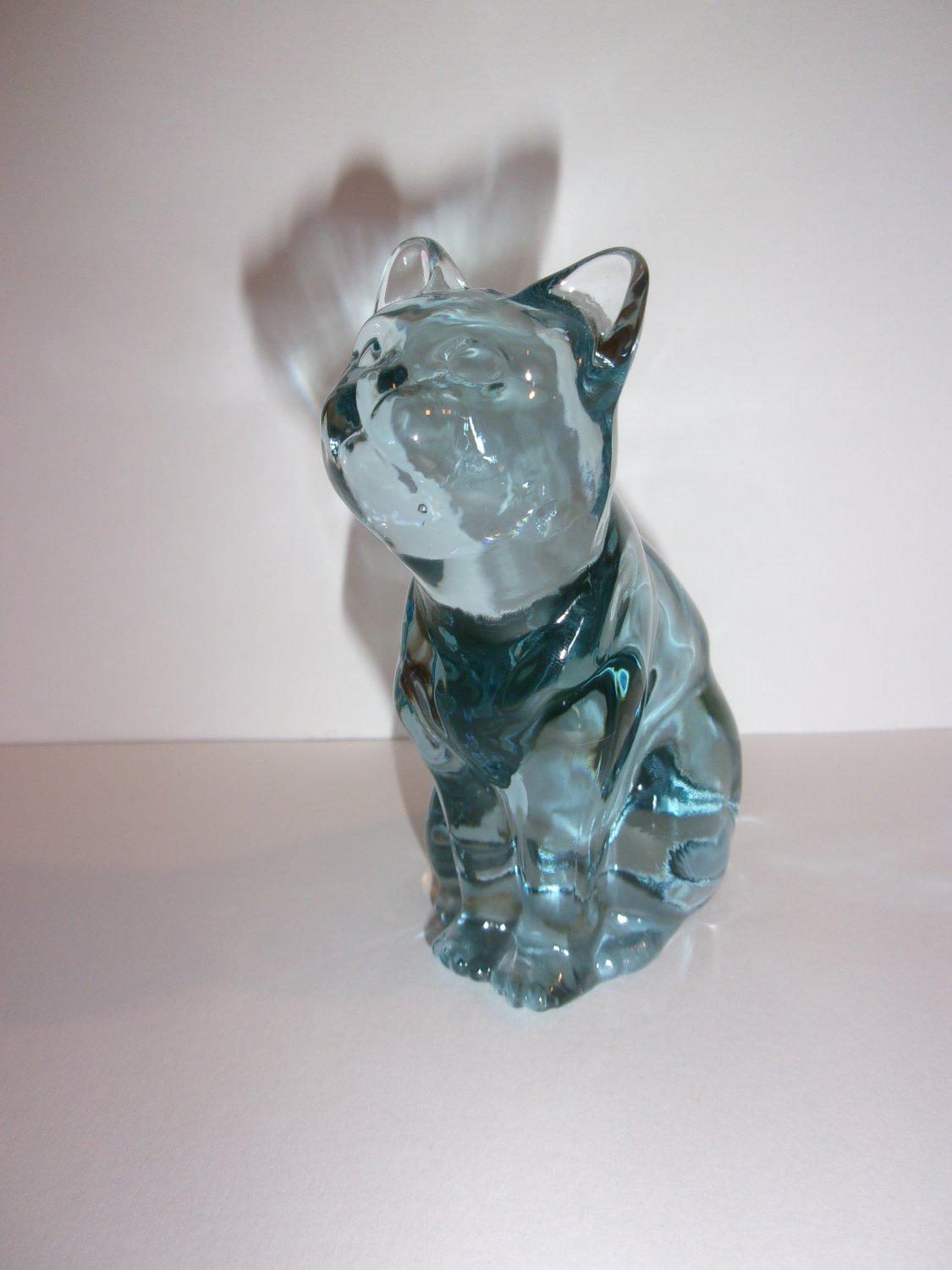 Fenton Art Glass Salem Blue Curious Cat Kitten Figurine 1990's