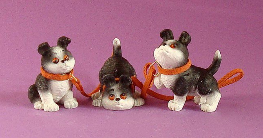 RUFUS DOG, WEE THREE Little Puppies Playing Figurine Statue Set by Ed Van Roswalen Art