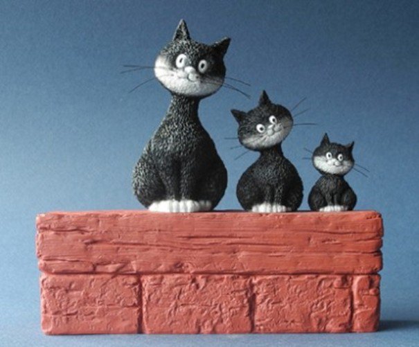 Dubout Cat Statue "Threesome" Trio of Cats on A Ledge French Art Albert Dubout