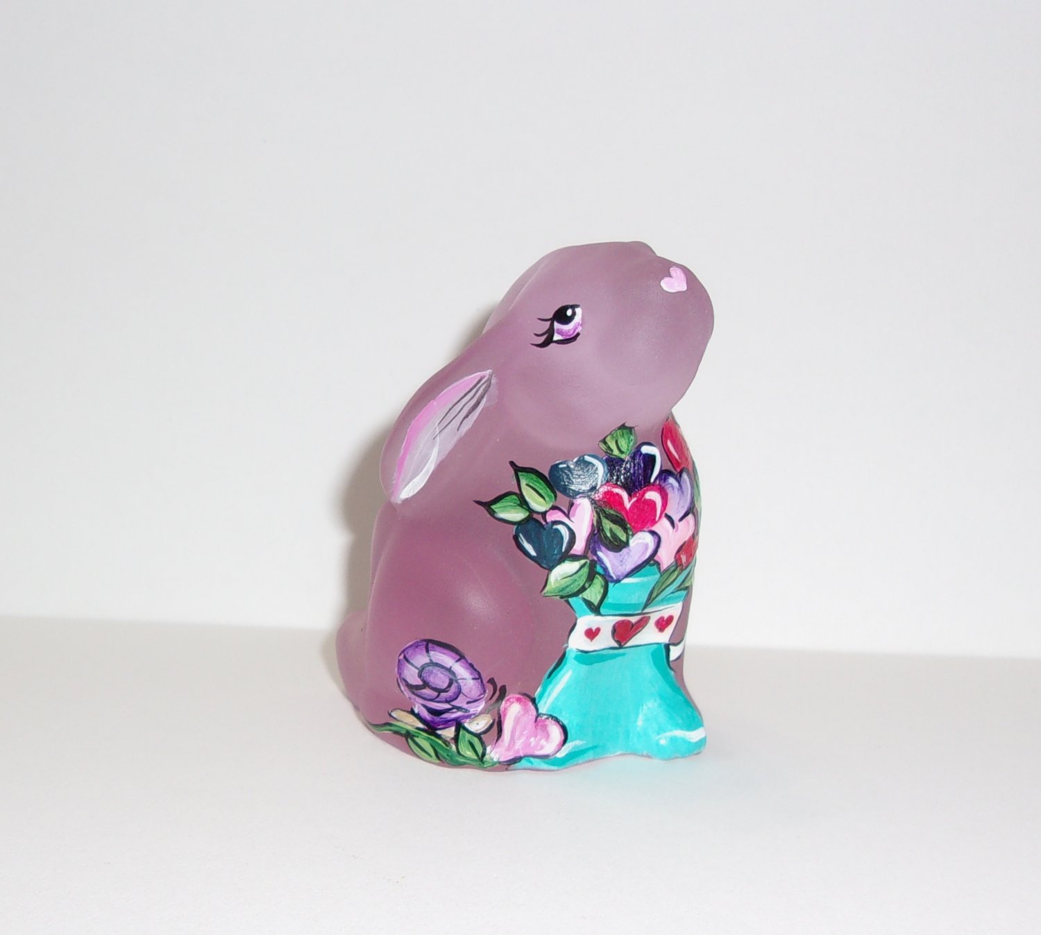 Fenton Glass OOAK Bunny Rabbit Pink Satin Heart Bouquet Easter by Sunday Davis
