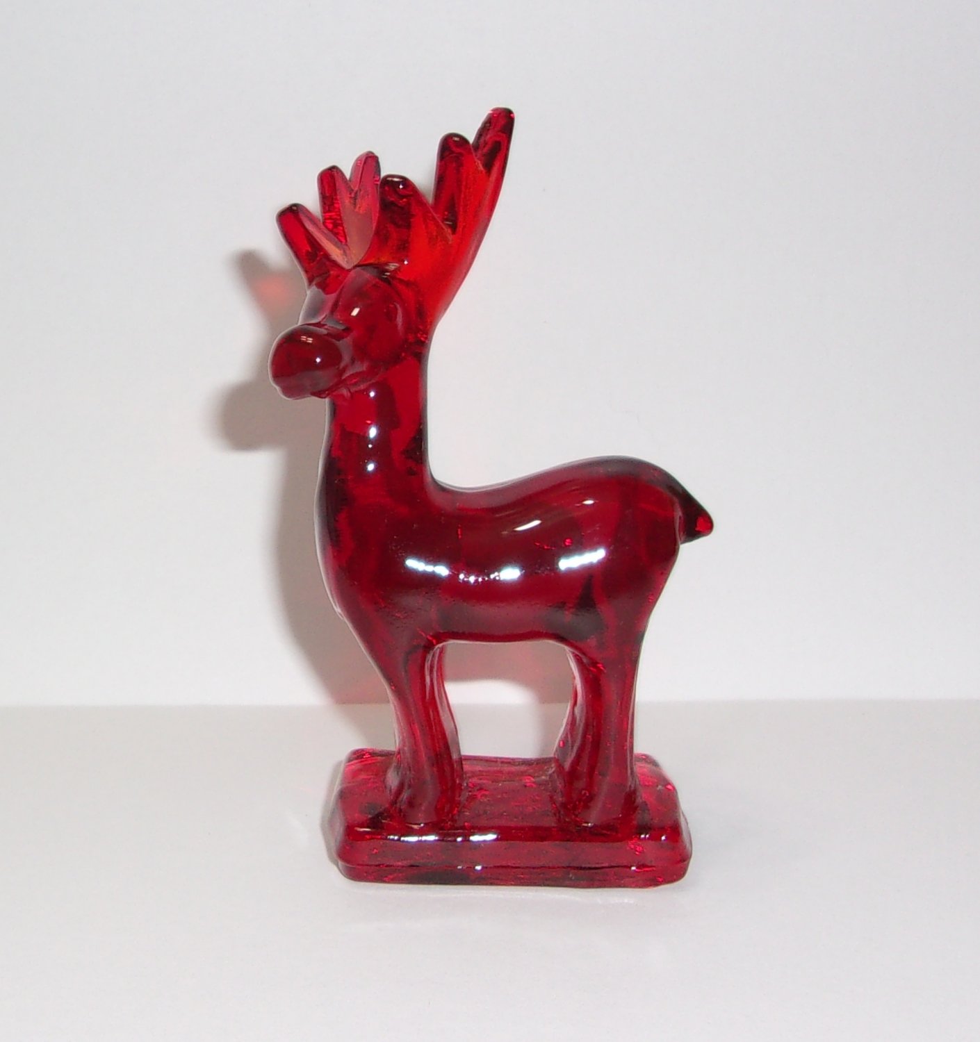 Mosser Glass Red Mini Christmas Reindeer Deer Figurine Made In USA!