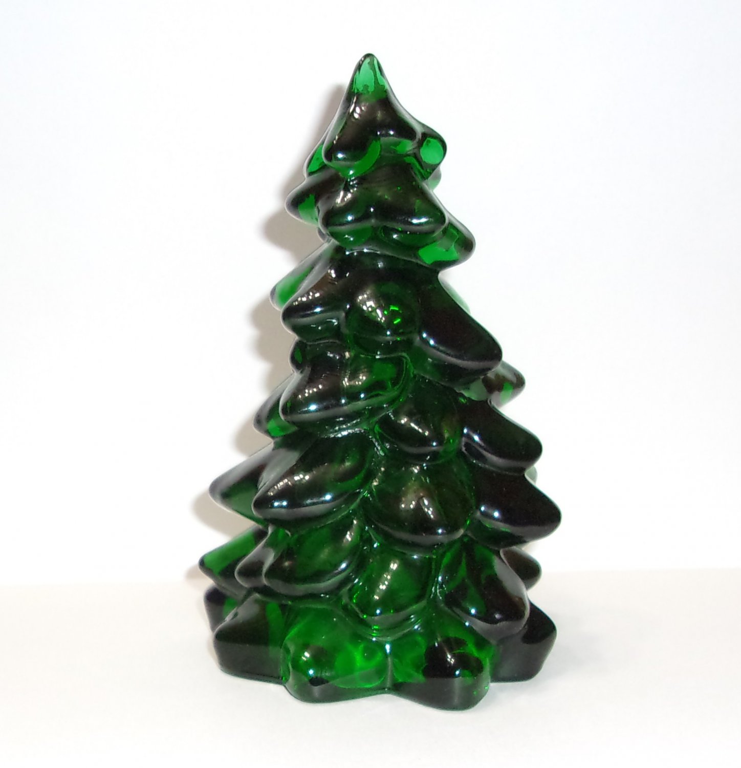 Mosser Glass EMERALD GREEN 5.5" CHRISTMAS TREE Figurine HOLIDAY DECORATION