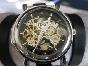 Handmade Unisex Steampunk Mechanical watch with a lovely skeleton pattern WORLDWIDE FREE SHIPPING