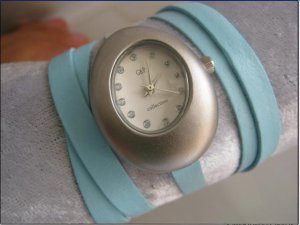 Handmade Leather Wrap Bracelet Watch with a lovely pattern WORLDWIDE FREE SHIPPING