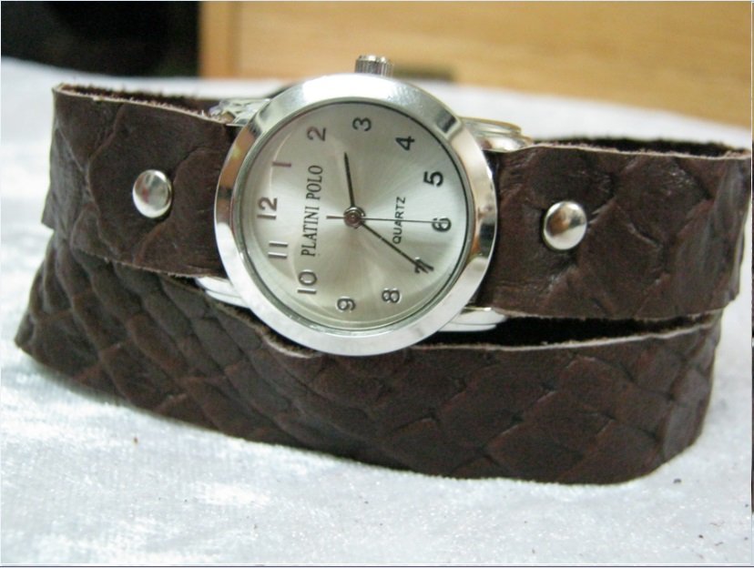 Leather Wrap Bracelet leather Watch with a brown real leather band with