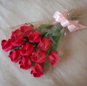 Origami Paper Rose Bud Bouquet  Red Gift Crafts