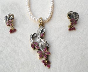 Antique Sterling Silver Style Gemstone Pendant Set with earring SIG49R