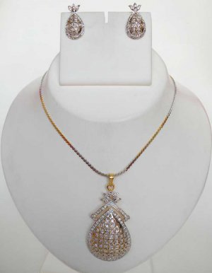GOLD 2 TONE DESIGNER DIAMOND BRIDAL PENDANT EARRING SET