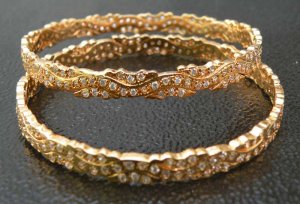 UNIQUE DESIGNER 2Pc GOLD FINISH AMRICAN AD JEWELRY BANGLE BRACELET 2.6 RB129