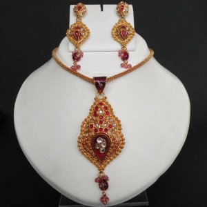 Premium Bollywood Pendant Simulated CZ  Jewellery  Gold Rhodium Finish tt11