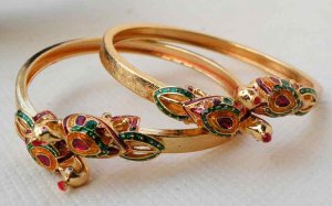 Peacock Design Bangles Kada Indian Jewelry Gold Plated Meenakari Set AC87