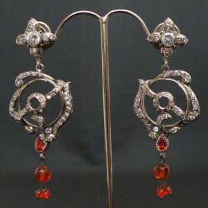 WEDDING PARTY WEAR VICTORIAN DESIGNER SILVER FINISH AD PREMIUM EARRING PAIR~ F38