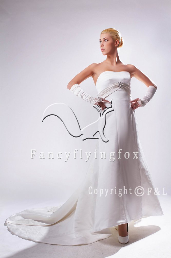 Strapless Simple Chapel train Wedding Dress 2013