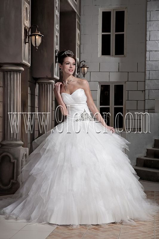 Romantic Puffy Cinderella Wedding Gown VW351135