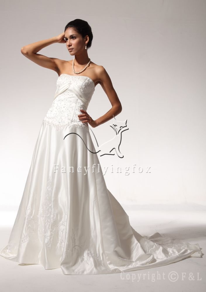 Strapless A-Line Satin wedding dress with Dropped Waist Style V3330