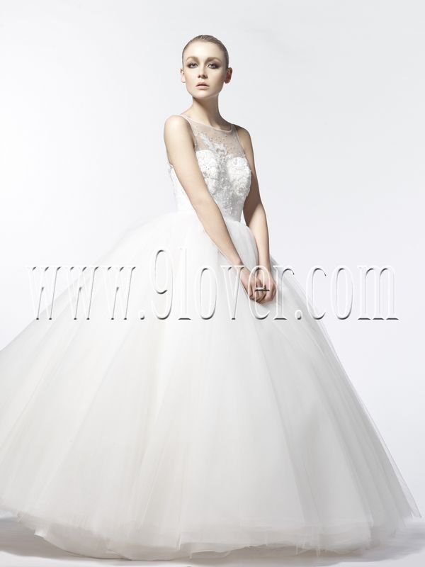 2012 Luxourious Princess Wedding Dress A21