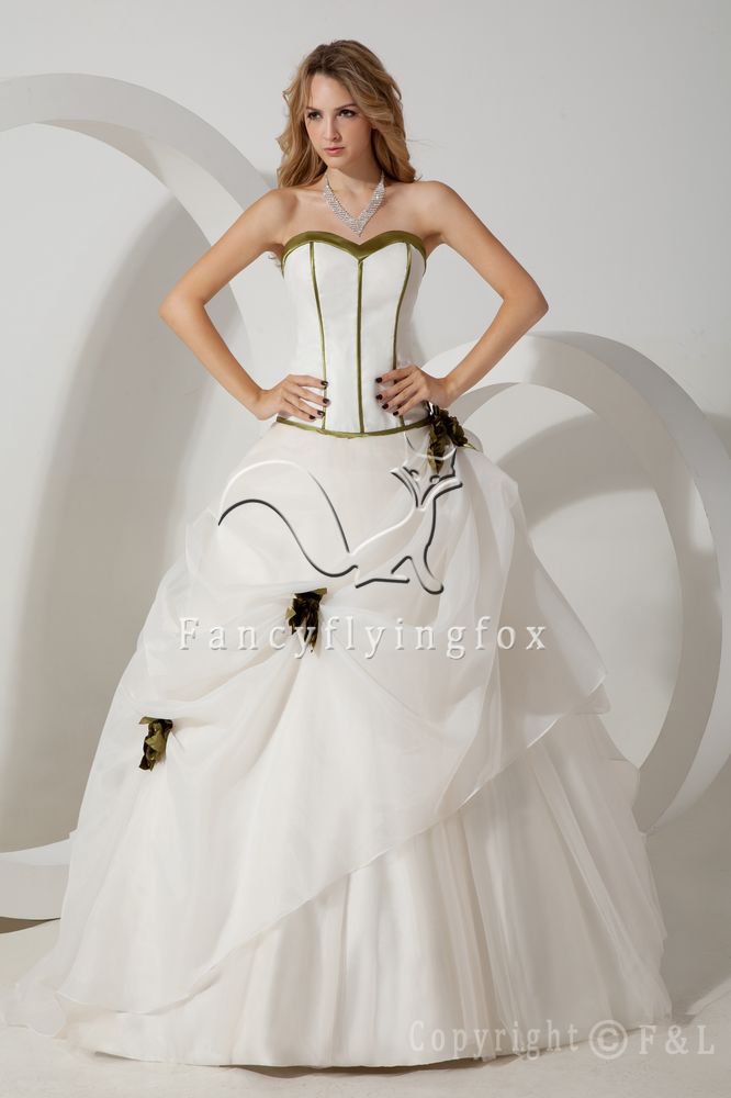 classic white tulle sweetheart ball gown floor length weddding dress with pleats IMG-1628