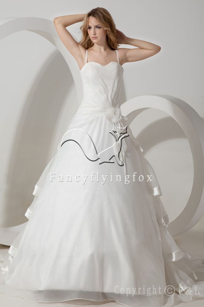 classic and modern white tulle spaghetti straps ball gown floor length wedding dress IMG-1655