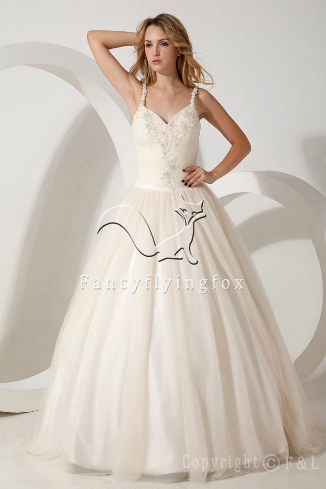 classic and modern ivory tulle spaghetti straps ball gown floor length wedding dress IMG-1684