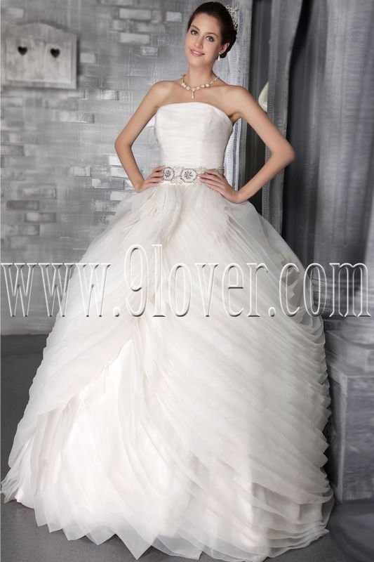 gorgeous white tulle strapless ball gown floor length wedding dress IMG-2811
