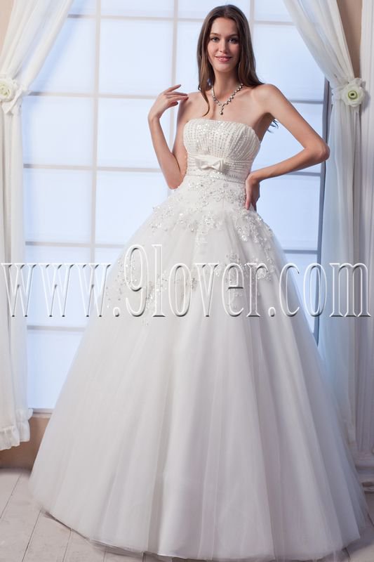 classic strapless tulle ball gown floor length wedding dress beaded IMG-0065