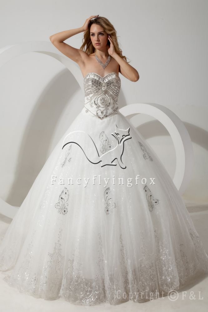 luxurious white tulle sweetheart ball gown floor length wedding dress with crystals IMG-1775