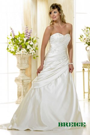 Custom made A-line wedding dresses 2011 AD012