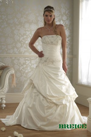 Custom made A-line wedding dresses AD017