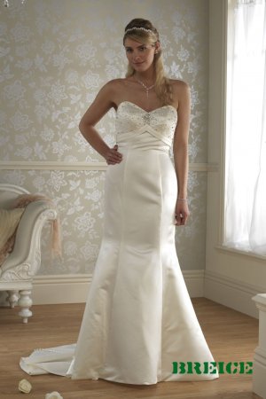 Custom made A-line wedding dresses AD022