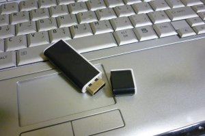 4GB COOL NEAT BLACK Flash Memory Stick Thumb Drive