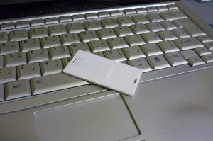 4GB WHITE MINI CARD Flash Memory Stick Thumb Drive
