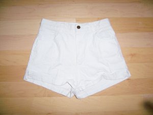 Misses Short Shorts By Shades