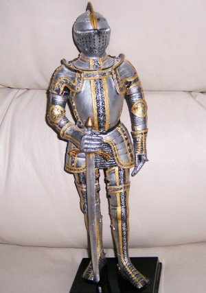 Knight In Full Armour BNK166