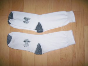 2 Pair Men's Dickies Socks Size 10-13 BNK184