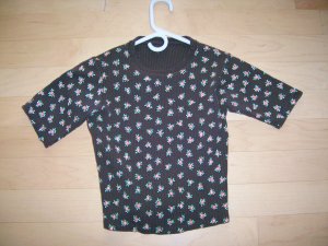 Misses/Ladies Short Sleeve Sweater Size 32 BNK288