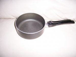 Pot 6 x 2 1/2 W Hanging Handle Teflon BNK344