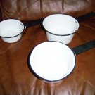 Enamel Pans Set Of Three BNK352