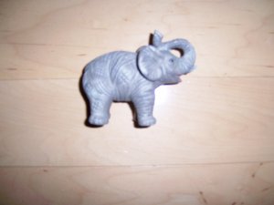 Grey Elephant 4x3 BNK479