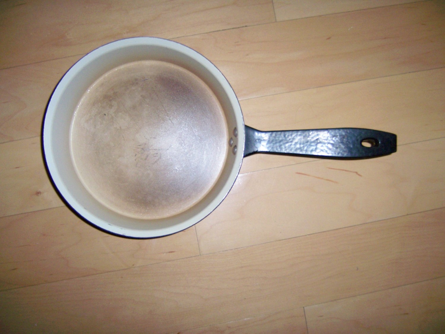 Used Frying Pan Teflon Coated BNK525