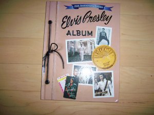 "Elvis Prsley Album" The King Of Music Forever  BNK557