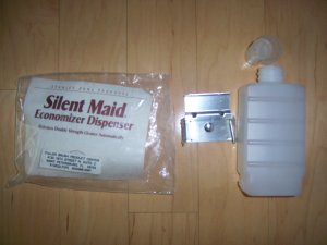 Dispensor For Cleaner In Comode BNK642