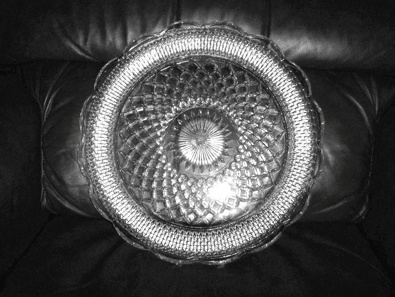 Serving Plate Glass Decorated BNK675