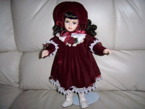 Tracy Beatiful 15" Doll  BNK848