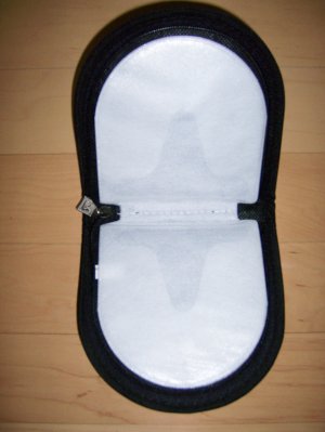 CD Nylon Zippered CD/DVD Holder  BNK878