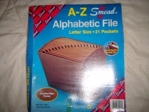 A-Z Alphabetic File Leather Look 21 Pockets BNK920