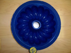 Bundt Pan Non Stick Even Cooking  BNK996