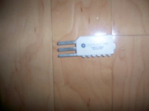 Golf Shoe Scrapper Remove Grass Etc.   BNK1068